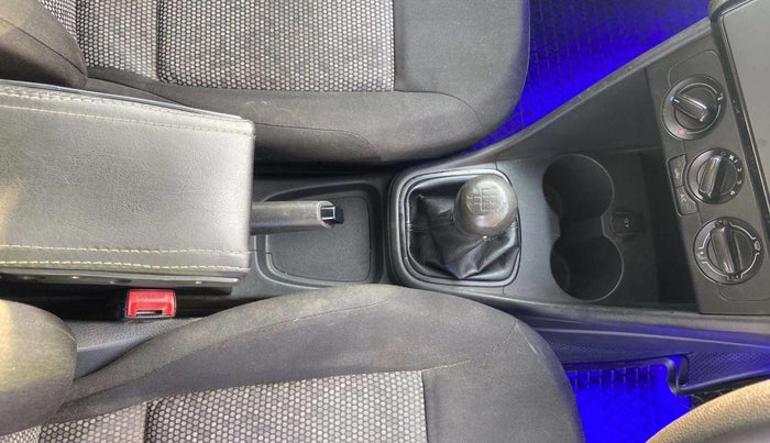 2018 Volkswagen Polo TRENDLINE 1.2L PETROL, Petrol, Manual, 88,891 km, Gear Lever