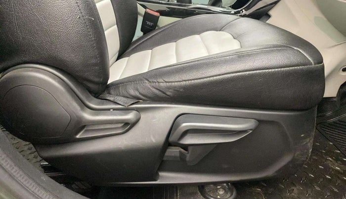 2020 Tata NEXON XZ PLUS (O) PETROL, Petrol, Manual, 46,448 km, Driver Side Adjustment Panel