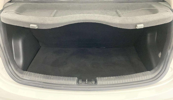 2018 Hyundai Grand i10 SPORTZ 1.2 KAPPA VTVT, Petrol, Manual, 69,905 km, Boot Inside
