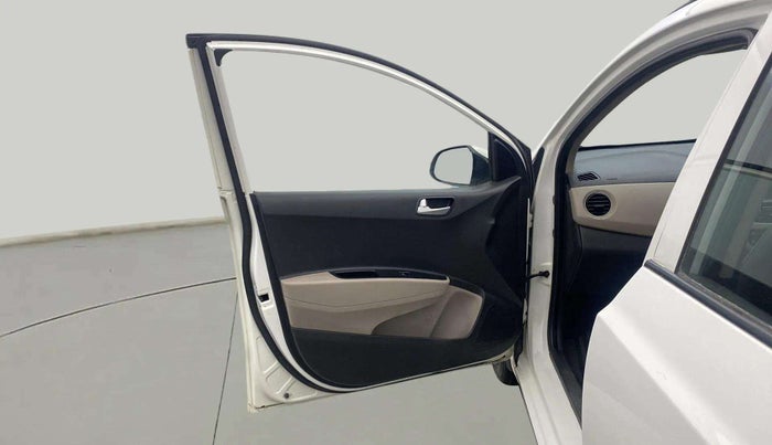 2018 Hyundai Grand i10 SPORTZ 1.2 KAPPA VTVT, Petrol, Manual, 69,905 km, LHS Front Door
