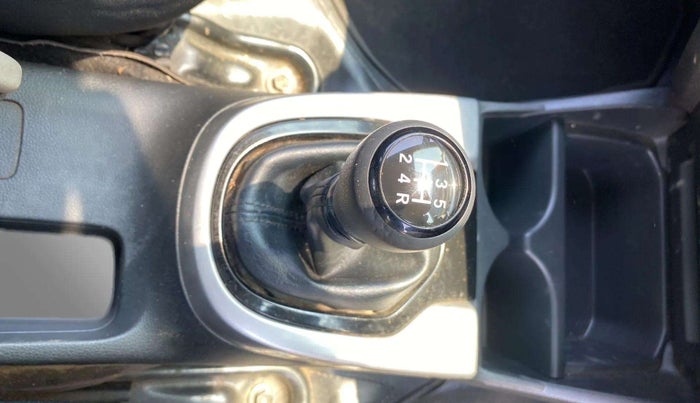 2018 Honda WR-V 1.2L I-VTEC VX MT, Petrol, Manual, 27,372 km, Gear Lever