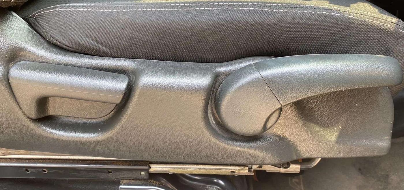 2018 Honda WR-V 1.2L I-VTEC VX MT, Petrol, Manual, 27,372 km, Driver Side Adjustment Panel