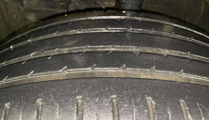 2020 Toyota URBAN CRUISER HIGH GRADE AT, Petrol, Automatic, 43,988 km, Left Front Tyre Tread