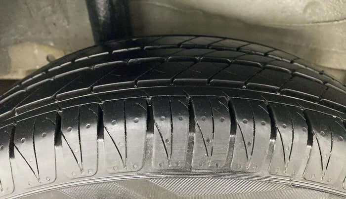 2019 Honda Jazz 1.2L I-VTEC VX CVT, Petrol, Automatic, 42,850 km, Right Rear Tyre Tread