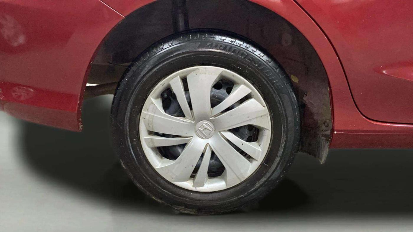 2020 Honda Amaze 1.5L I-DTEC S, Diesel, Manual, 55,198 km, Right Rear Wheel