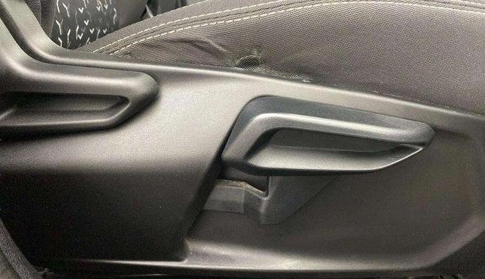 2020 Tata Tiago XZA PLUS PETROL, Petrol, Automatic, 20,626 km, Driver Side Adjustment Panel