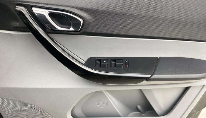 2020 Tata Tiago XZA PLUS PETROL, Petrol, Automatic, 20,626 km, Driver Side Door Panels Control