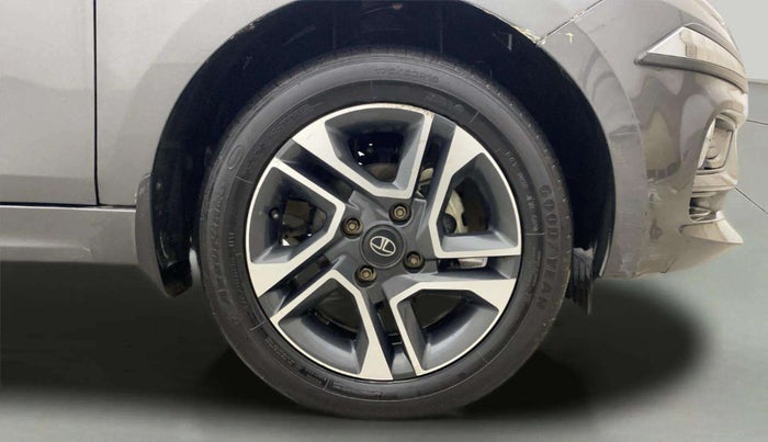 2020 Tata Tiago XZA PLUS PETROL, Petrol, Automatic, 20,626 km, Right Front Wheel