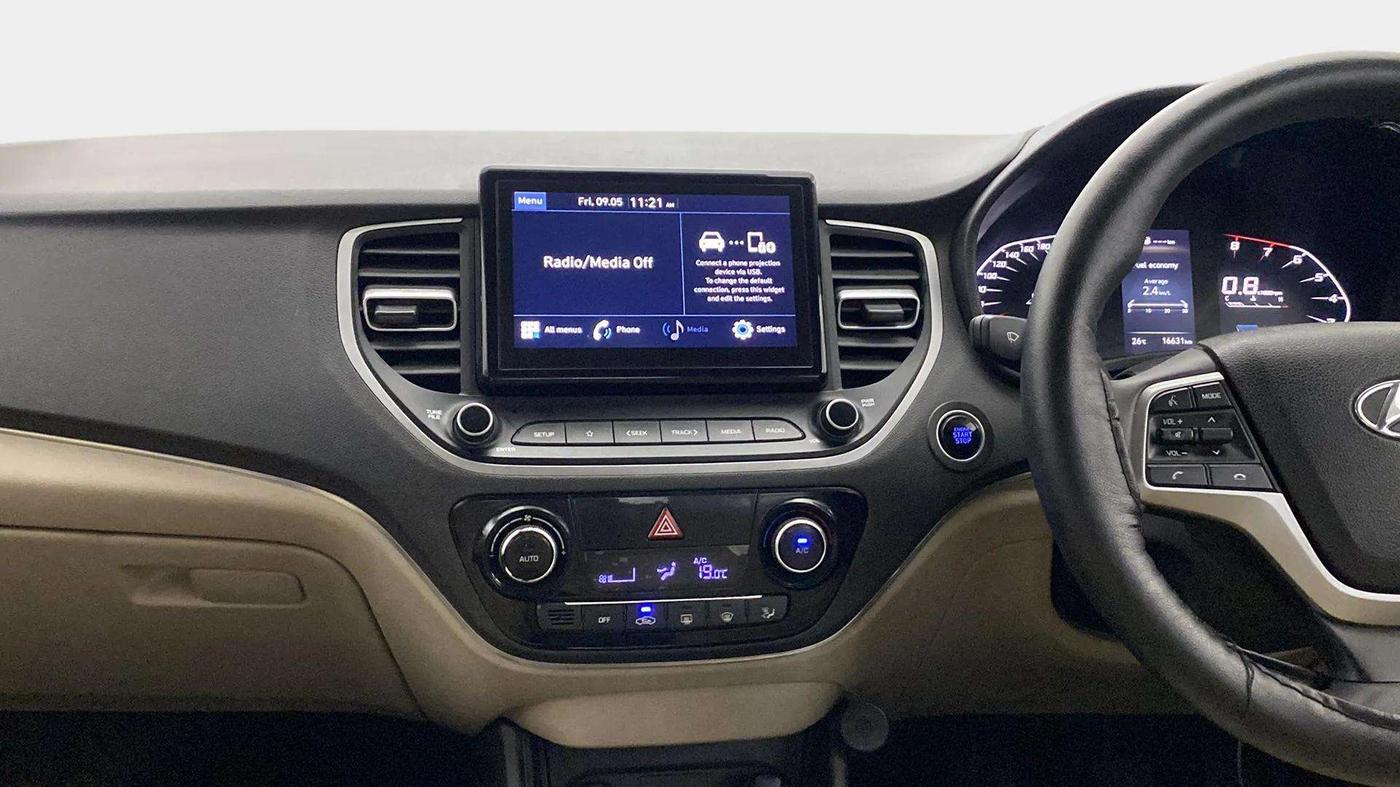 2021 Hyundai Verna SX 1.5 VTVT, Petrol, Manual, 16,857 km, Air Conditioner