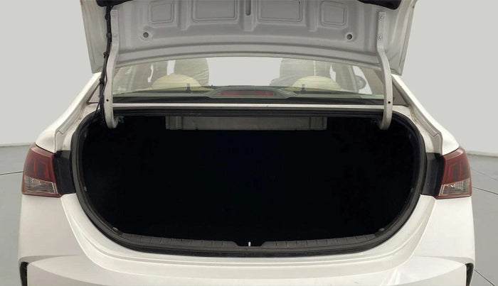 2021 Hyundai Verna SX 1.5 VTVT, Petrol, Manual, 16,601 km, Boot Open Zoomed View