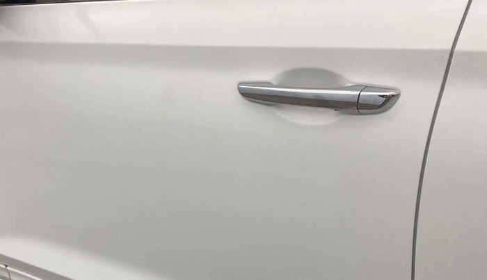 2021 Hyundai Verna SX 1.5 VTVT, Petrol, Manual, 16,601 km, Front passenger door - Slightly dented