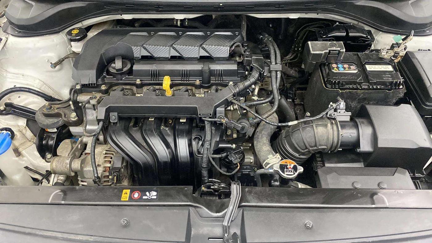 2021 Hyundai Verna SX 1.5 VTVT, Petrol, Manual, 16,857 km, Engine View