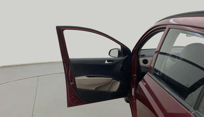 2015 Hyundai Grand i10 ASTA AT 1.2 KAPPA VTVT, Petrol, Automatic, 32,966 km, LHS Front Door