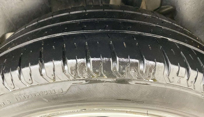 2023 Maruti Swift ZXI, Petrol, Manual, 56,123 km, Left Rear Tyre Tread