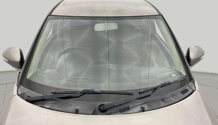 2015 Maruti Swift Dzire VXI, Petrol, Manual, 52,274 km, Front Windshield