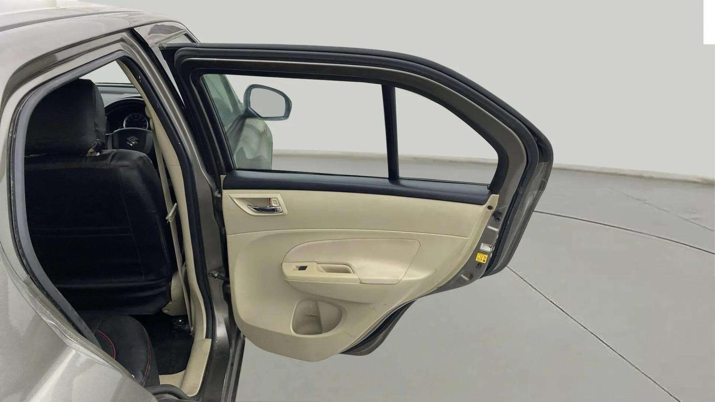 2015 Maruti Swift Dzire VXI, Petrol, Manual, 52,274 km, RHS Rear Door