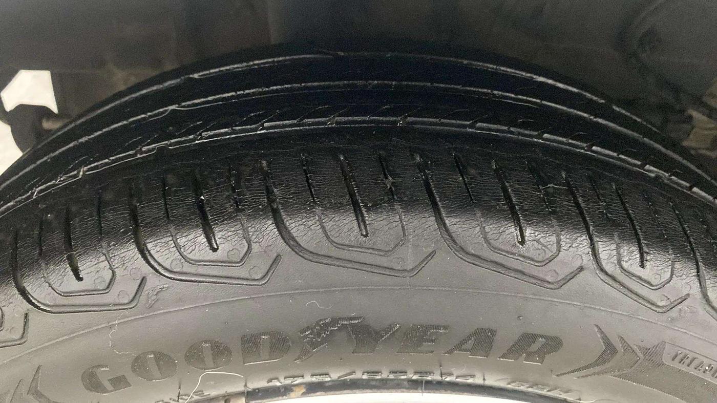 2022 Tata Tiago XZ PLUS CNG, CNG, Manual, 76,301 km, Right Rear Tyre Tread