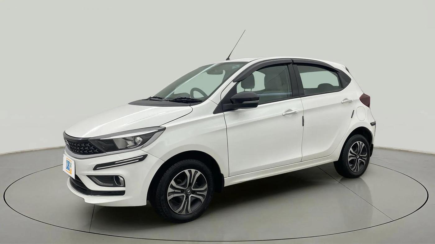 2022 Tata Tiago XZ PLUS CNG, CNG, Manual, 76,301 km, Left Front Diagonal