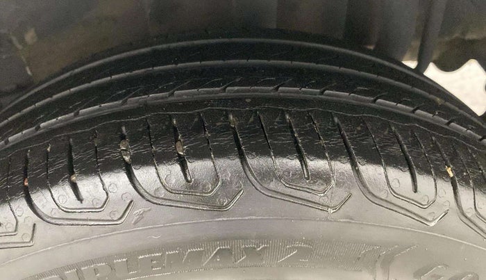 2022 Tata Tiago XZ PLUS CNG, CNG, Manual, 76,224 km, Left Rear Tyre Tread