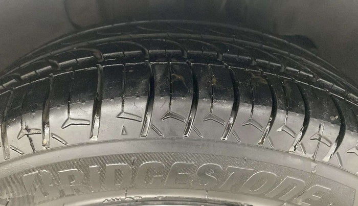 2022 Tata Tiago XZ PLUS CNG, CNG, Manual, 76,224 km, Right Front Tyre Tread