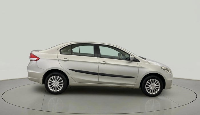 2015 Maruti Ciaz VXI+, Petrol, Manual, 73,548 km, Right Side View