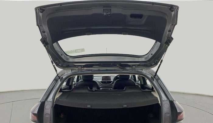 2022 Tata ALTROZ XTA, Petrol, Automatic, 42,351 km, Boot Inside