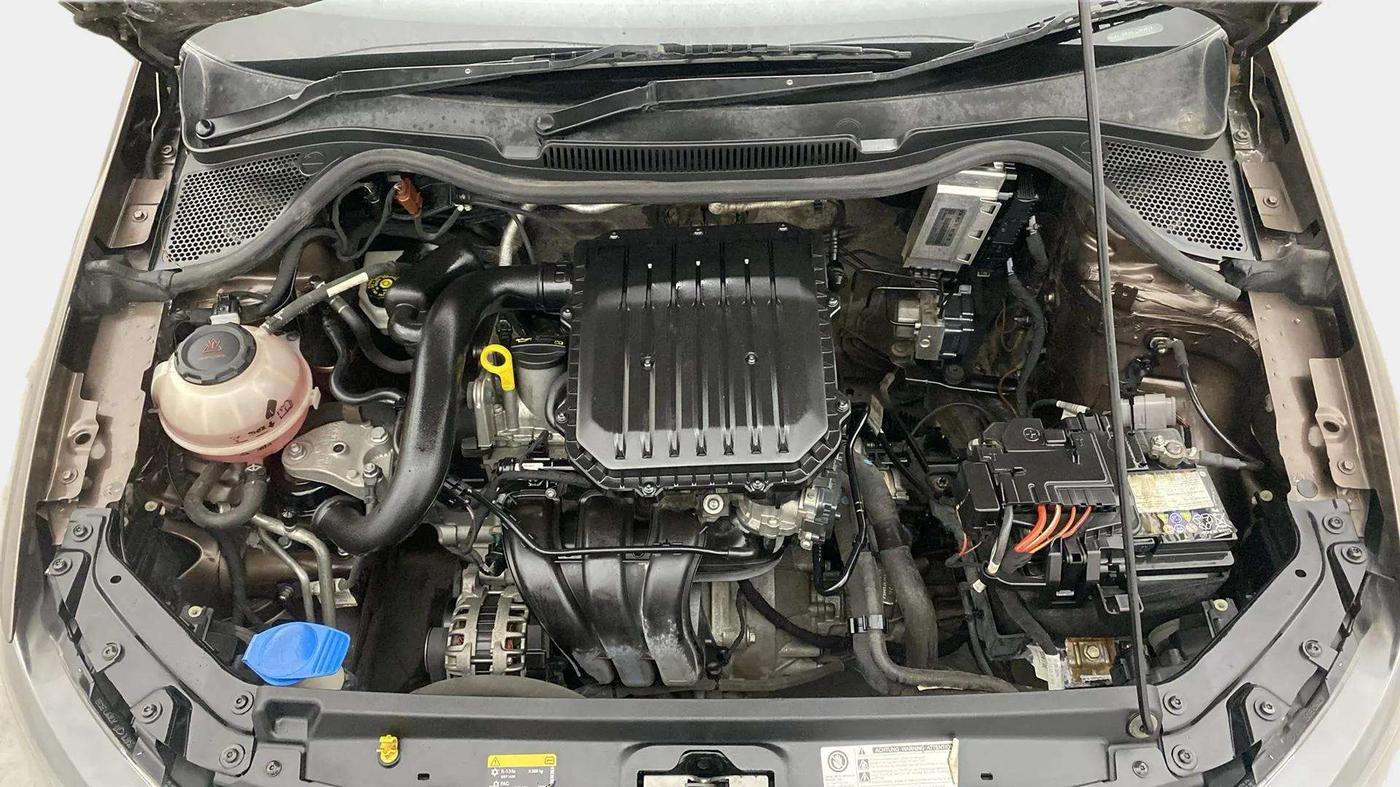 2019 Volkswagen Polo HIGHLINE PLUS 1.0, Petrol, Manual, 56,719 km, Engine View