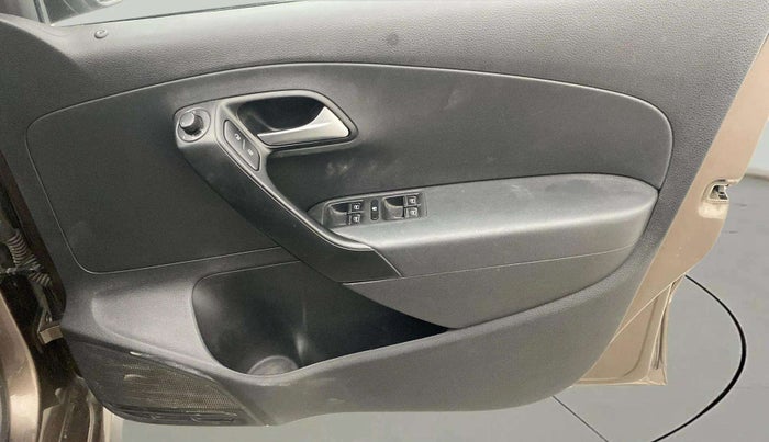 2019 Volkswagen Polo HIGHLINE PLUS 1.0, Petrol, Manual, 1,11,111 km, Driver Side Door Panels Control