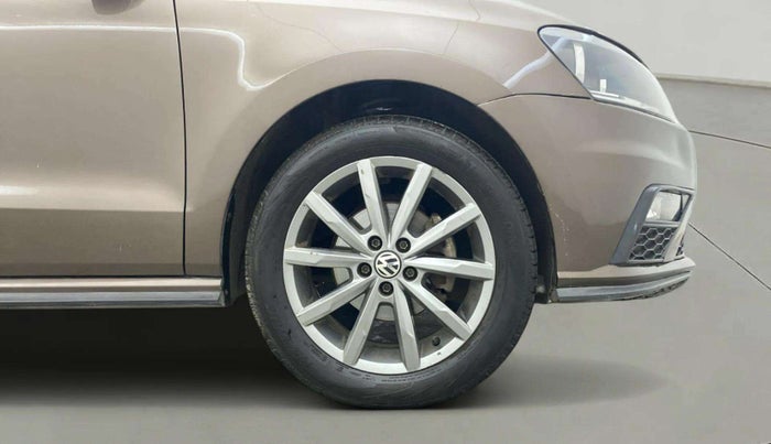 2019 Volkswagen Polo HIGHLINE PLUS 1.0, Petrol, Manual, 1,11,111 km, Right Front Wheel