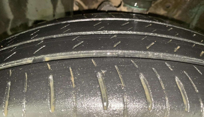2022 Maruti IGNIS ZETA 1.2, Petrol, Manual, 57,911 km, Left Front Tyre Tread