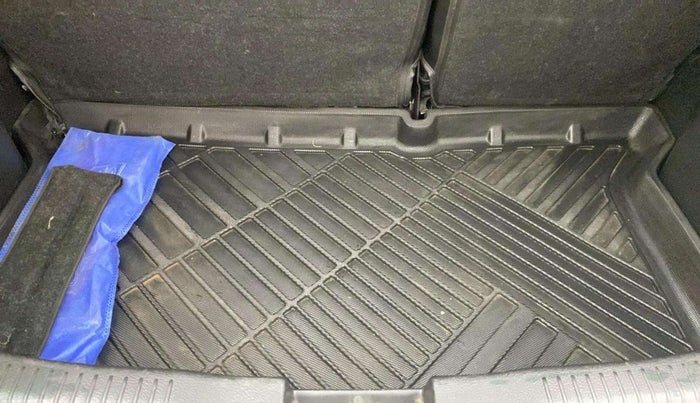 2022 Maruti IGNIS ZETA 1.2, Petrol, Manual, 57,911 km, Boot Inside