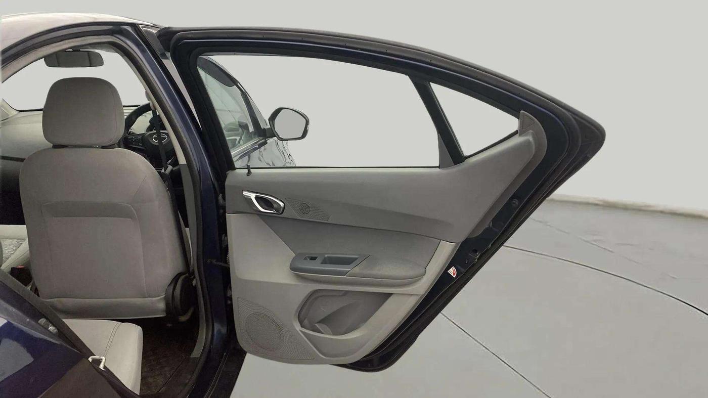 2021 Tata TIGOR XZ PLUS PETROL, Petrol, Manual, 61,841 km, RHS Rear Door