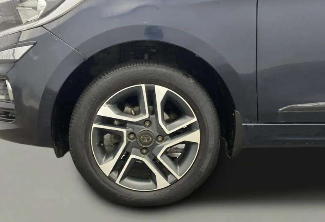 2021 Tata TIGOR XZ PLUS PETROL, Petrol, Manual, 61,841 km, Left Front Wheel
