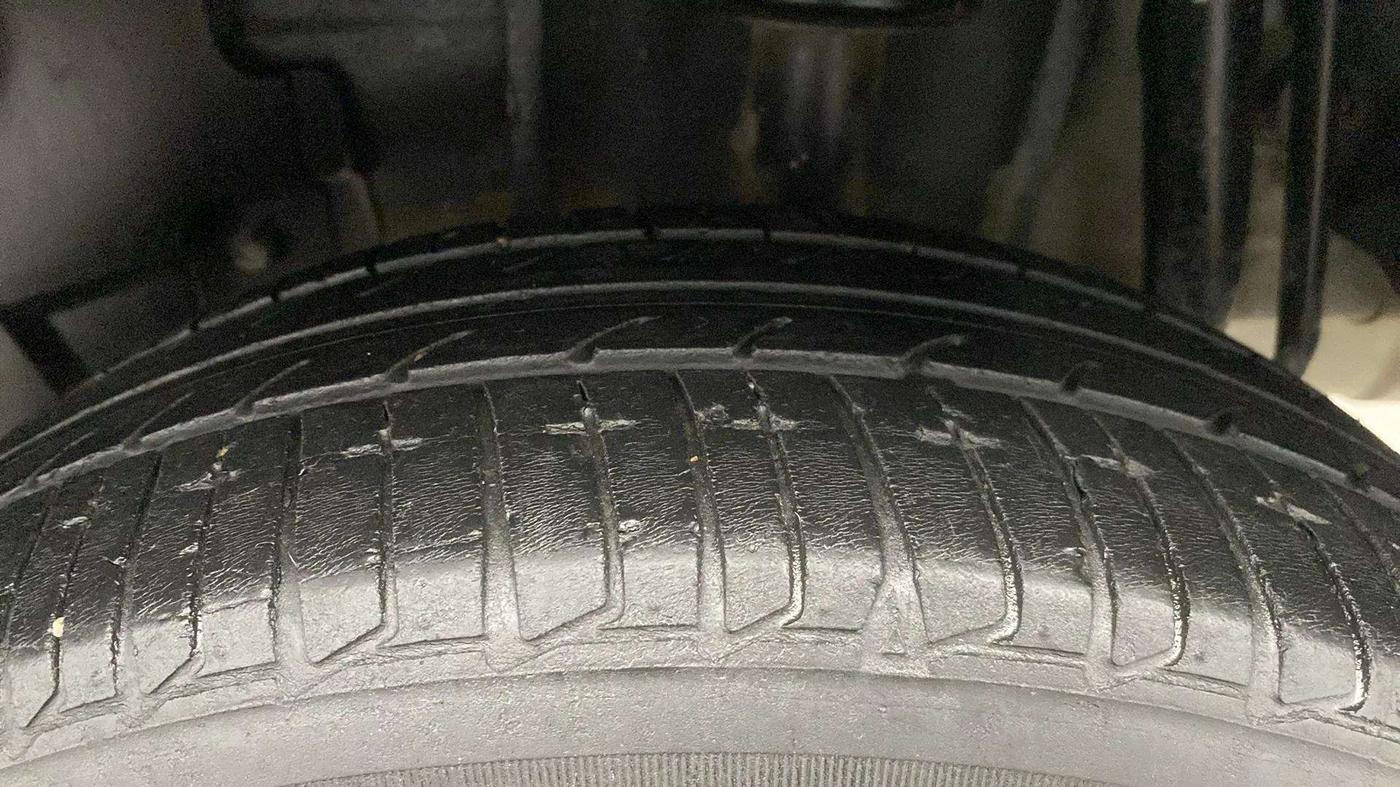 2021 Tata TIGOR XZ PLUS PETROL, Petrol, Manual, 61,841 km, Right Rear Tyre Tread