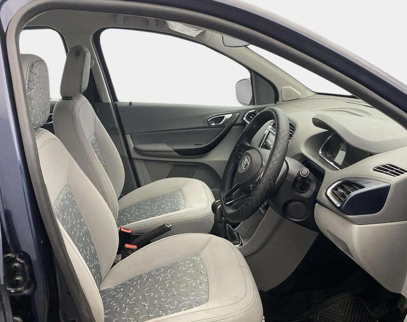 2021 Tata TIGOR XZ PLUS PETROL, Petrol, Manual, 61,841 km, Right Side Front Door Cabin