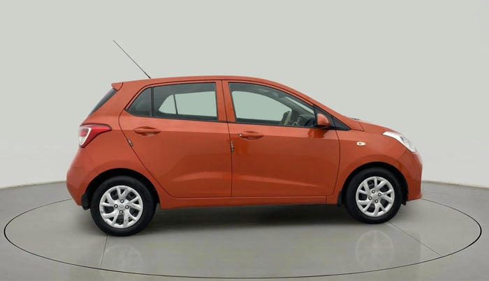 2017 Hyundai Grand i10 MAGNA AT 1.2 KAPPA VTVT, Petrol, Automatic, 45,001 km, Right Side View