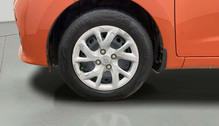 2017 Hyundai Grand i10 MAGNA AT 1.2 KAPPA VTVT, Petrol, Automatic, 45,001 km, Left Front Wheel
