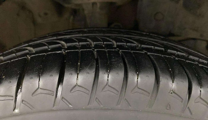 2019 Honda Amaze 1.2L I-VTEC V, Petrol, Manual, 37,137 km, Right Front Tyre Tread