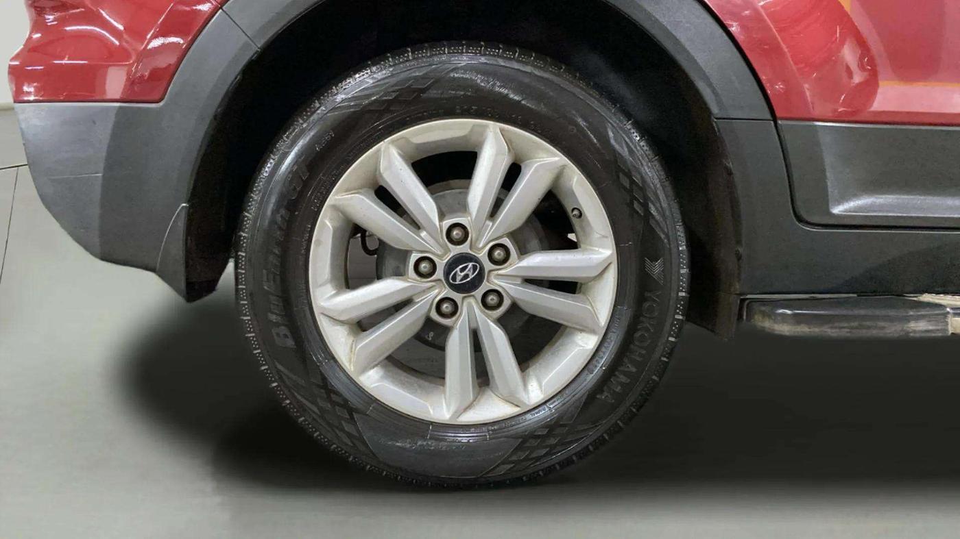 2017 Hyundai Creta SX PLUS 1.6 PETROL, Petrol, Manual, 47,445 km, Right Rear Wheel