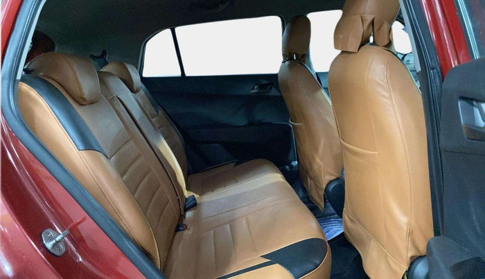 2017 Hyundai Creta SX PLUS 1.6 PETROL, Petrol, Manual, 47,403 km, Right Side Rear Door Cabin