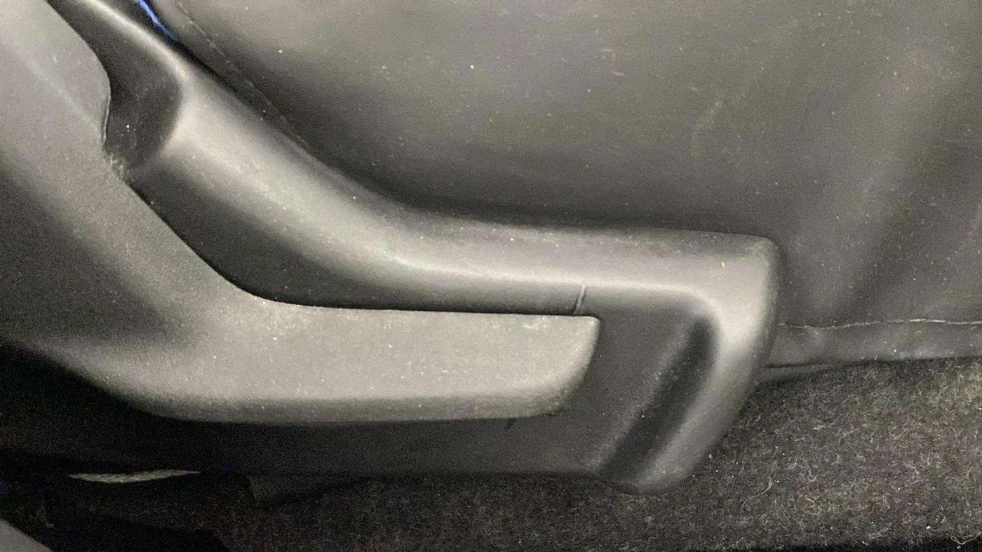 2022 Maruti Baleno SIGMA PETROL 1.2, Petrol, Manual, 41,493 km, Driver Side Adjustment Panel