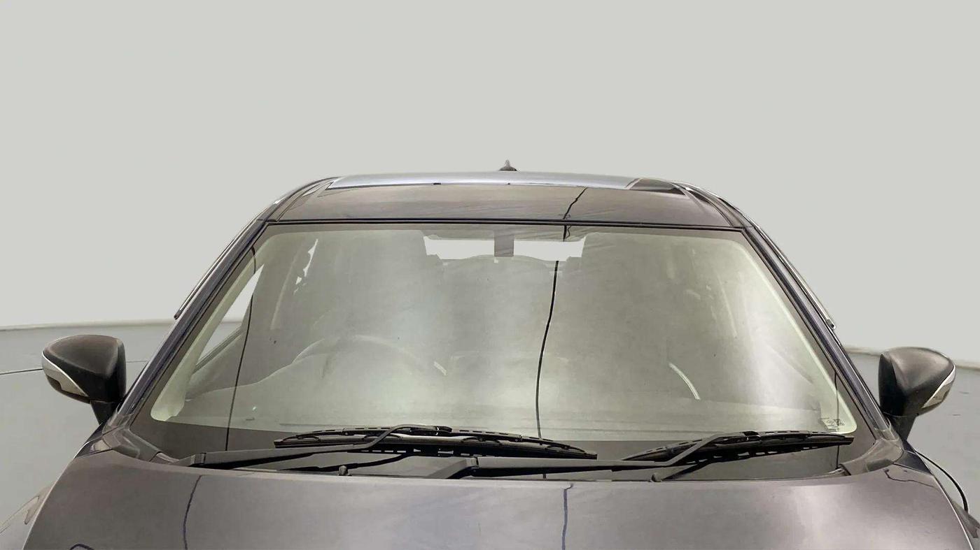 2022 Maruti Baleno SIGMA PETROL 1.2, Petrol, Manual, 41,493 km, Front Windshield