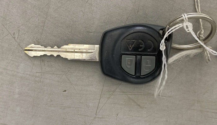 2022 Maruti Baleno SIGMA PETROL 1.2, Petrol, Manual, 40,788 km, Key Close Up