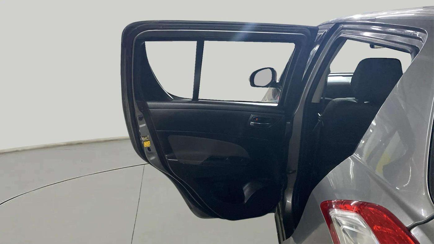 2013 Maruti Swift VXI, Petrol, Manual, 86,404 km, LHS Rear Door