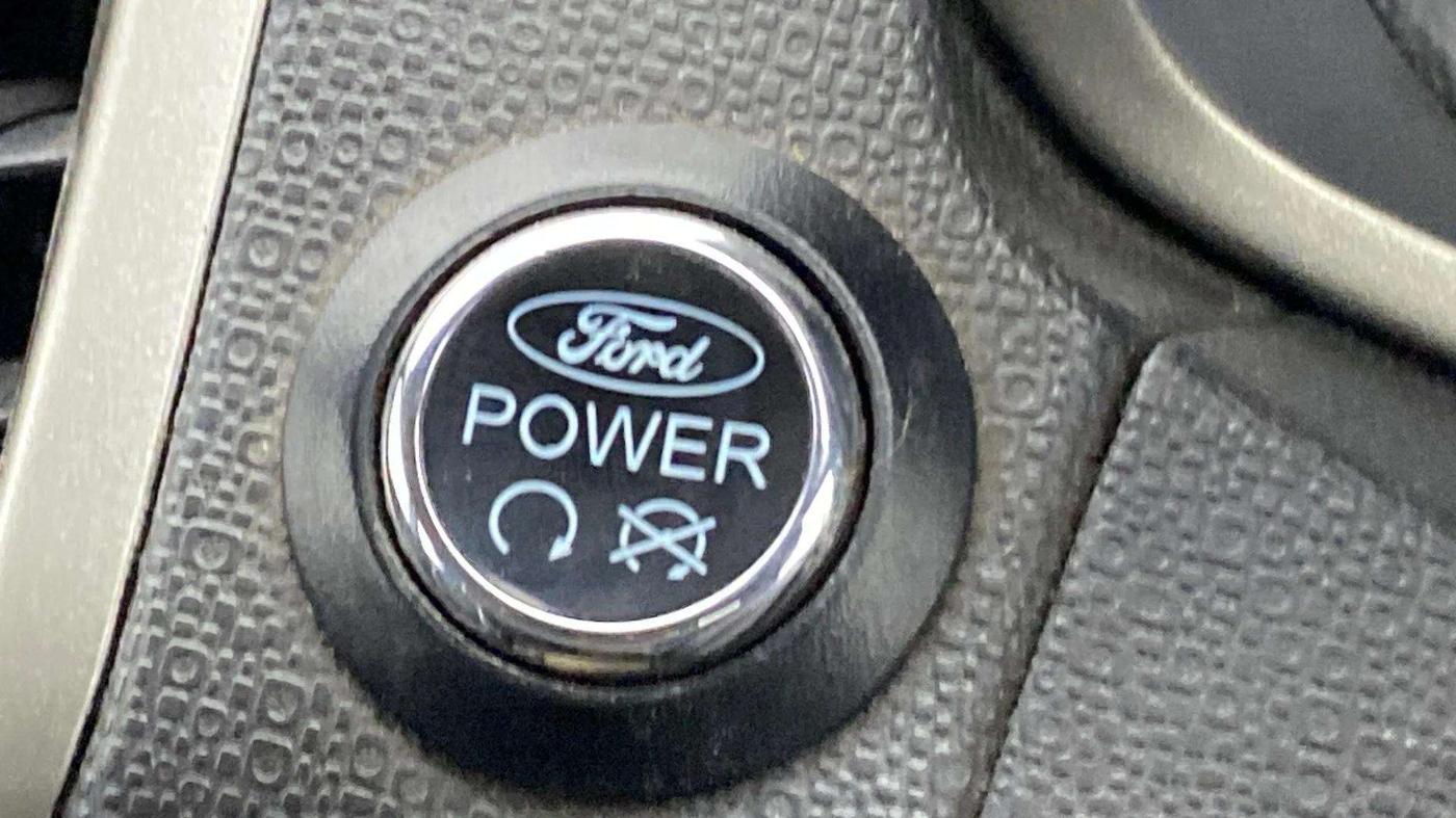 2016 Ford Ecosport TITANIUM 1.5L DIESEL, Diesel, Manual, 90,235 km, Keyless Start/ Stop Button