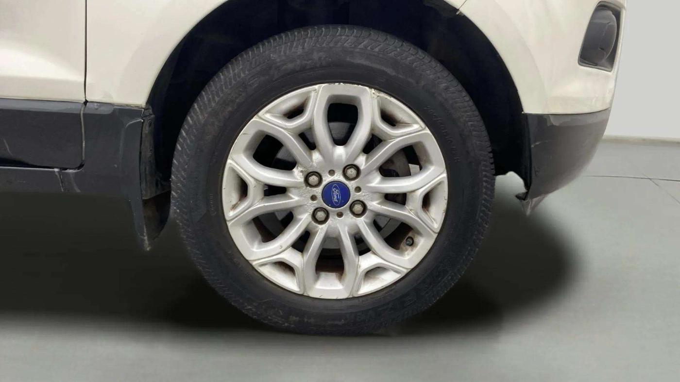 2016 Ford Ecosport TITANIUM 1.5L DIESEL, Diesel, Manual, 90,235 km, Right Front Wheel