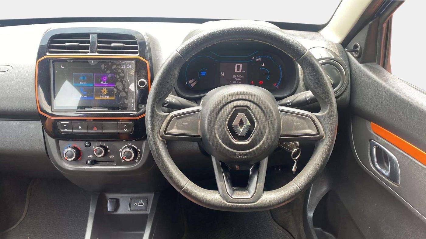 2020 Renault Kwid CLIMBER 1.0 AMT (O), Petrol, Automatic, 36,135 km, Steering Wheel Close Up