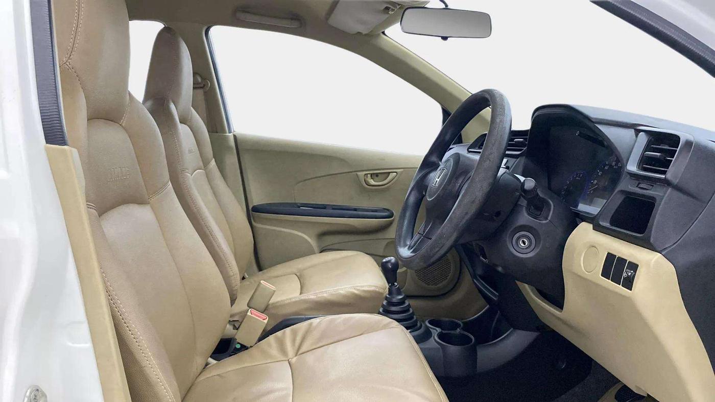 2017 Honda Amaze 1.2L I-VTEC E, Petrol, Manual, 63,397 km, Right Side Front Door Cabin