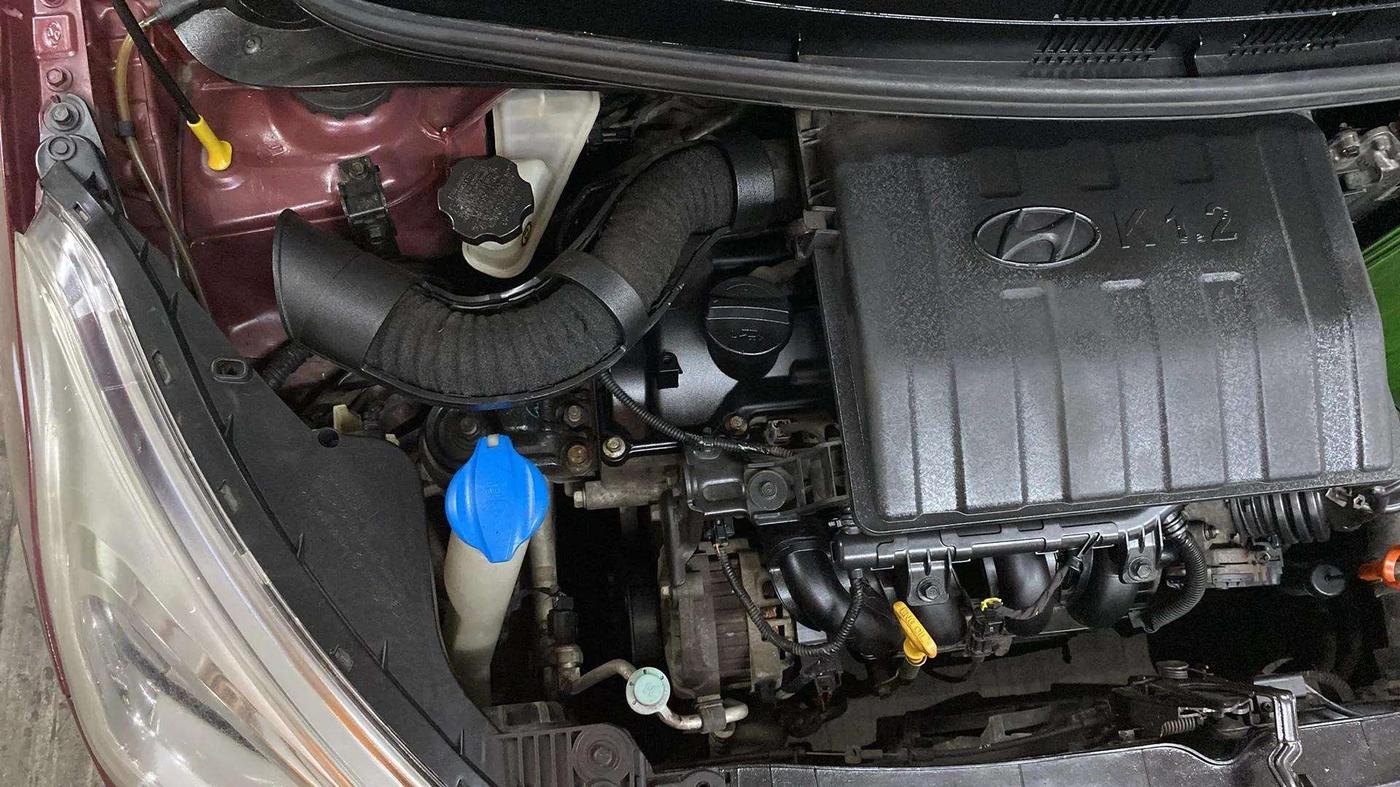 2014 Hyundai Grand i10 ASTA AT 1.2 KAPPA VTVT, Petrol, Automatic, 40,182 km, Engine View - Right