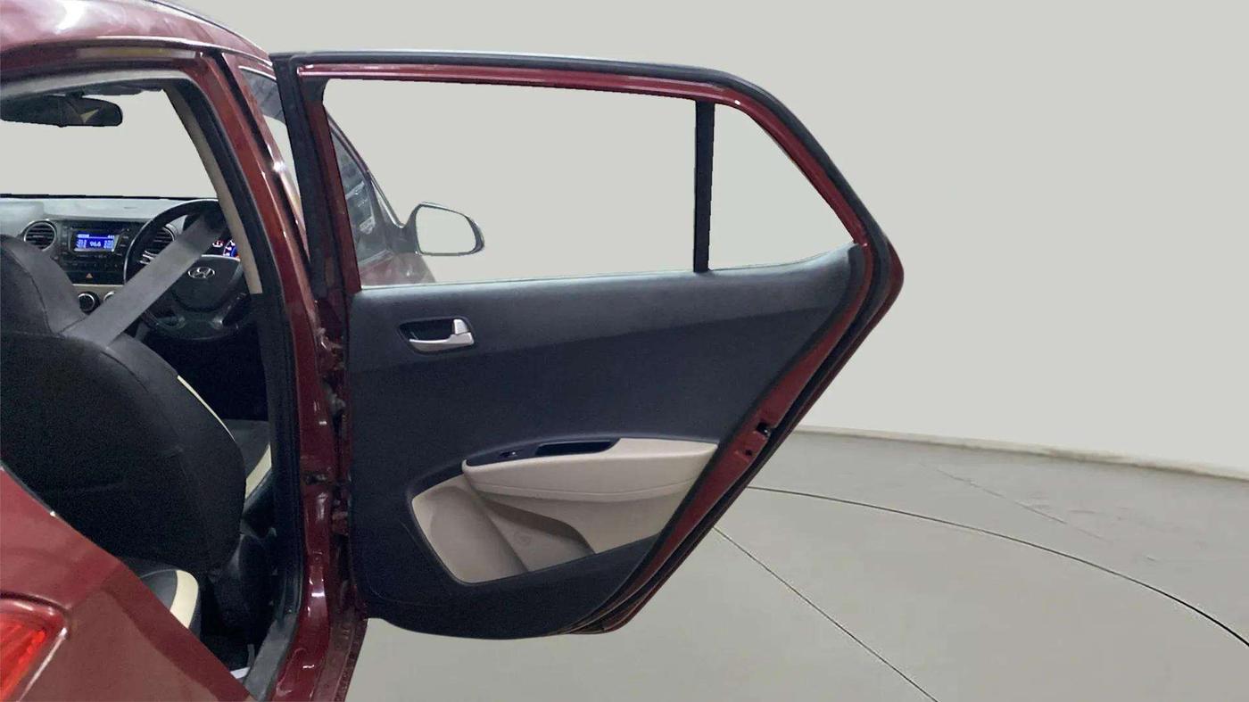 2014 Hyundai Grand i10 ASTA AT 1.2 KAPPA VTVT, Petrol, Automatic, 40,182 km, RHS Rear Door
